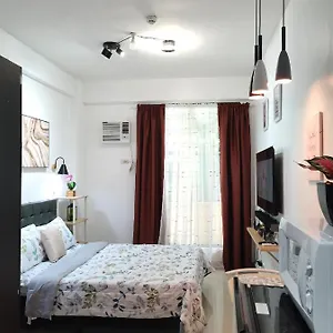F Mandaluyong Staycation , Manila Philippines