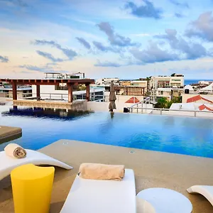 https://soul-beach-boutique-by-koox.allrivieramayahotels.com
