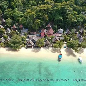 https://phi-phi-relax-beach-resort.hotelskophiphi.com